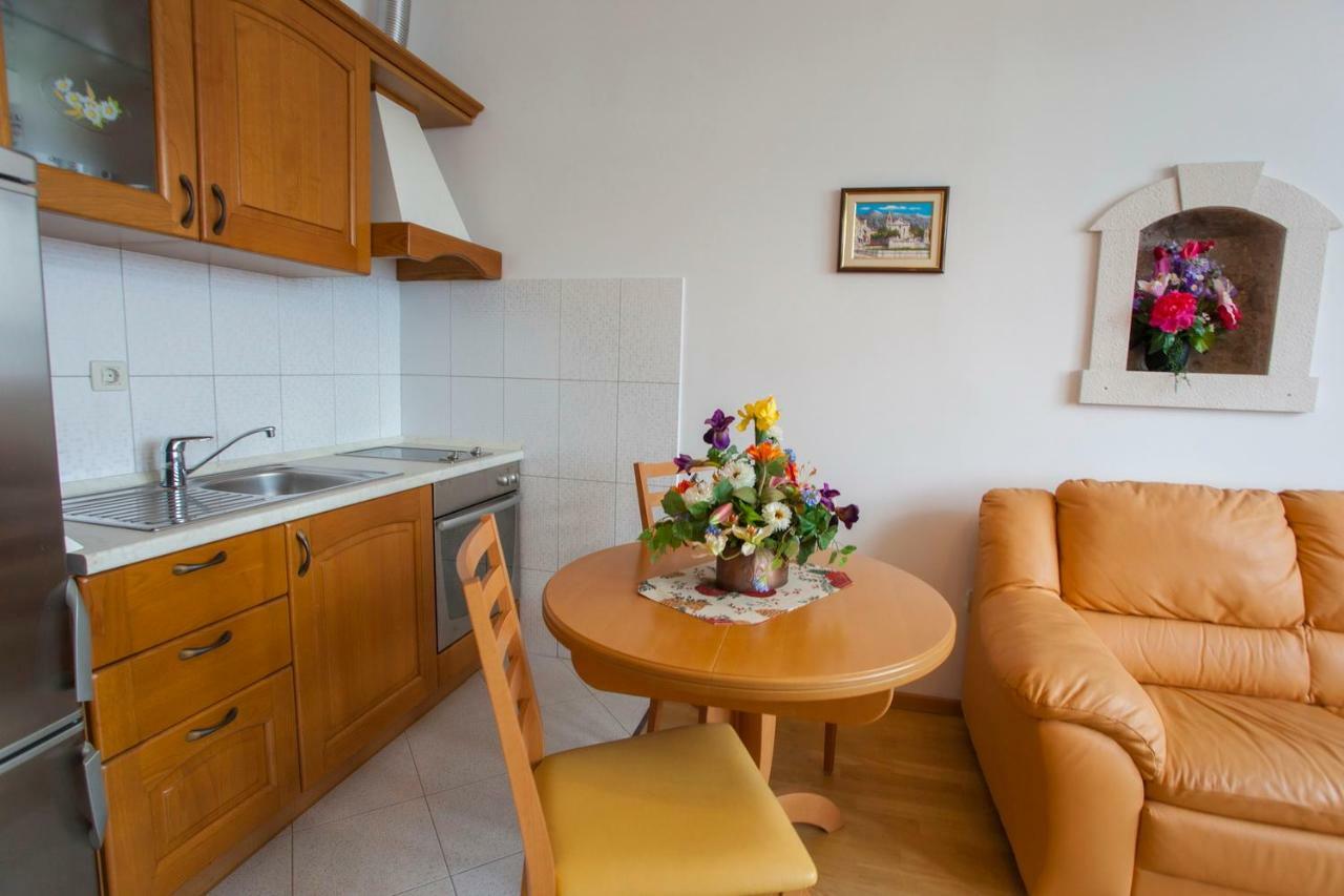 Apartments Vlado Podgora Εξωτερικό φωτογραφία